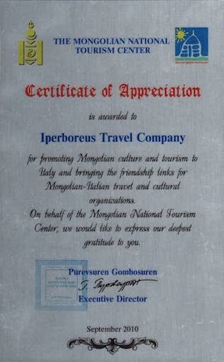 Attestato del ministero turismo Mongolia a Iperboreus per i viaggi organizzati in Mongolia