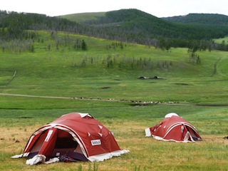 mountain-tent02-1.jpg